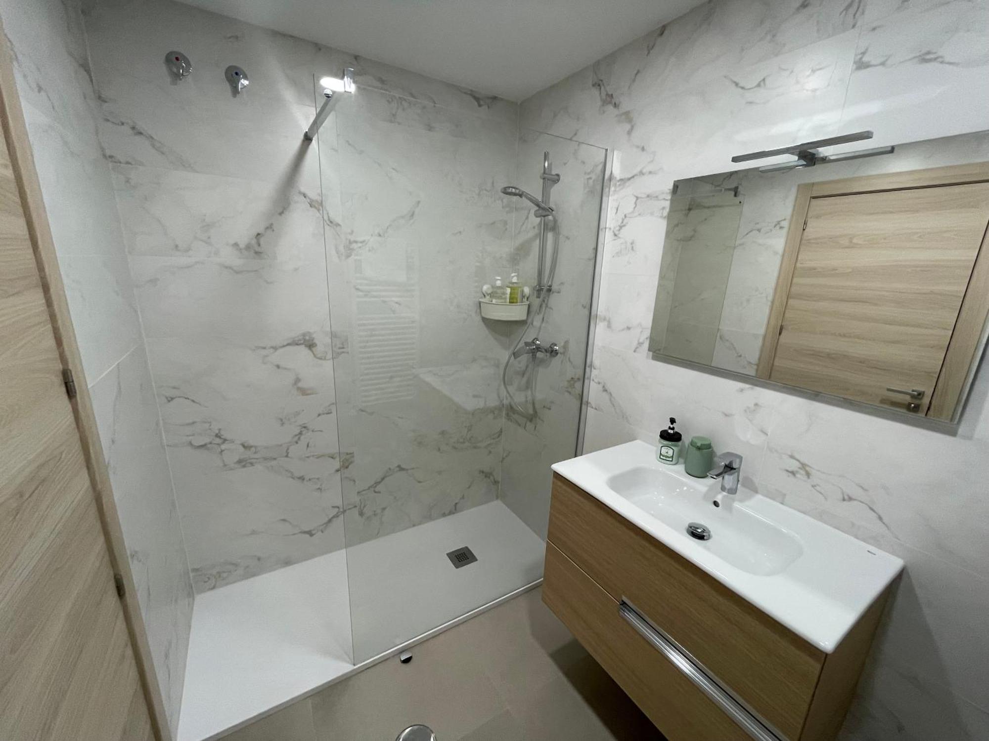 Fantastico Apartamento Trajano Parking Gratuito Granada Ngoại thất bức ảnh